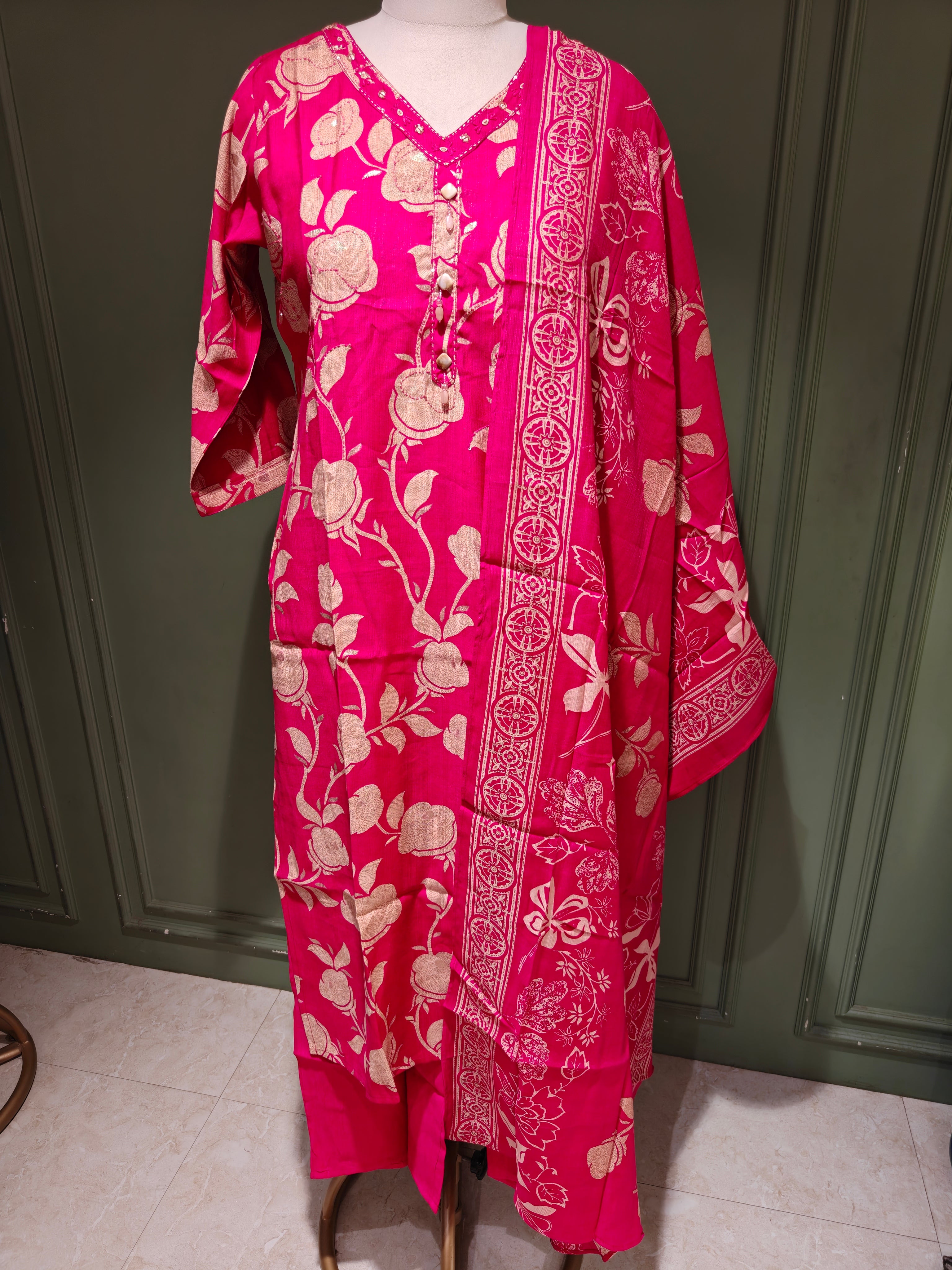 Pink Floral Vatican Kurta Pant Dupatta Set